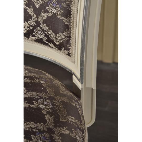 elegantna luxusna klasicka barskie styratelny villa zamok hotel bar zariadenie striebro zlato zamatova tapacirovana tapacirovany nabytok lameridiana zariadenie.jpg